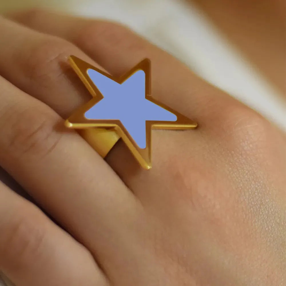 Elegant Gold-Plated Star-Shaped Ring